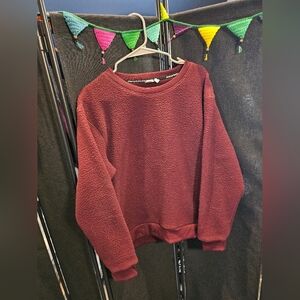 😍 Cozy Burgundy Sweater 💖